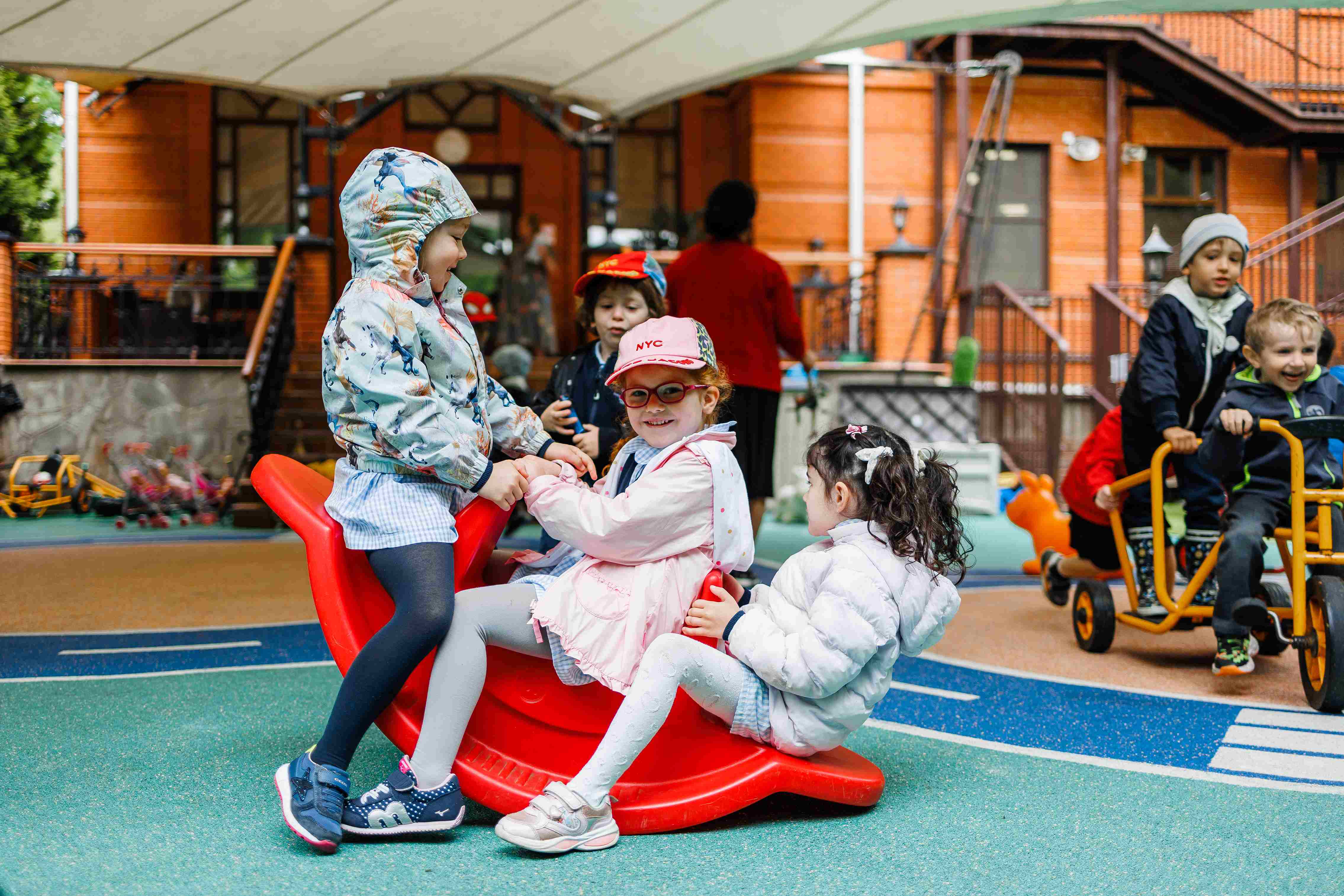 Moscow International Preschool | ISM - 04 - Visual Time Line Tabs